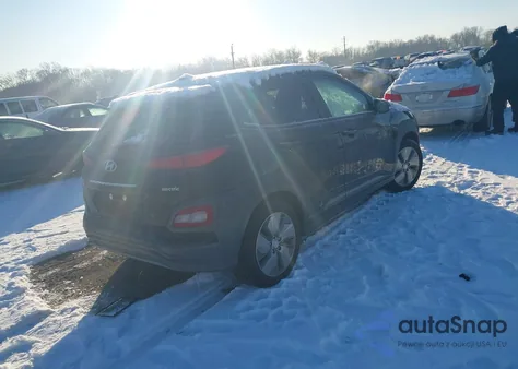 2021 Hyundai Kona Electric Ultimate z USA, uszkodzony, nr VIN KM8K53AG1MU100268